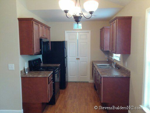 300 AYERSVILLE RD 10 300 AYERSVILLE RD 10